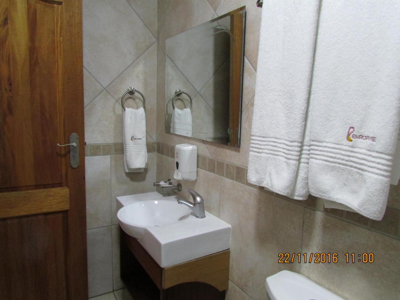 Europrime Boutique Hotel Boksburg Luaran gambar